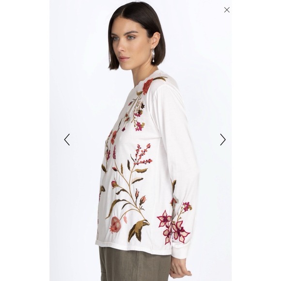 Johnny Was Women Floral Embroidered Top Size XS Long Sleeves Crewneck White Chic